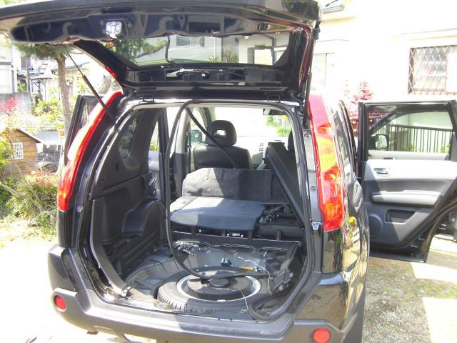 バックカメラ追加取り付け エクストレイルにcn Hw850dの取付けを紹介 ナビcafe