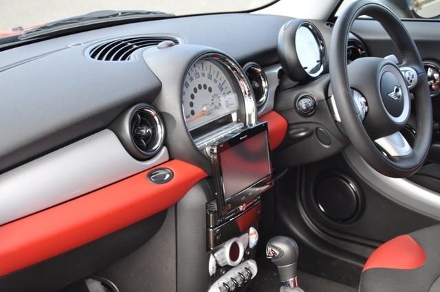 ｎｅｗ ｍｉｎｉ ｒ５６ に取り付けました Miniにcn Hx1000dの取付けを紹介 ナビcafe
